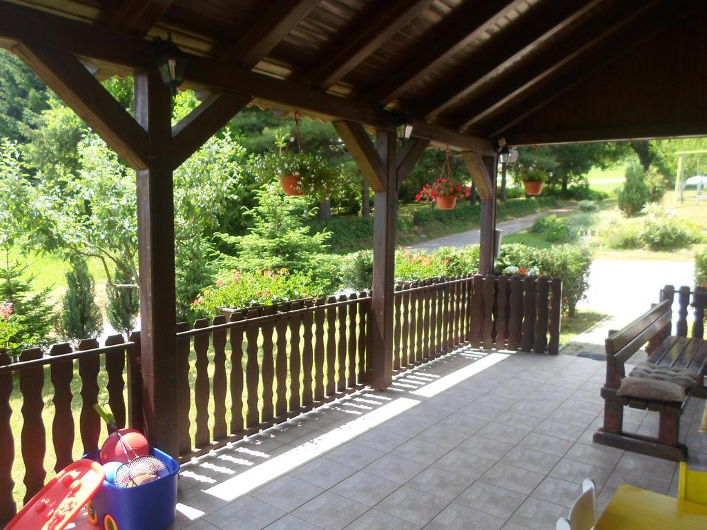 House Petra Apartman Rakovica Kültér fotó